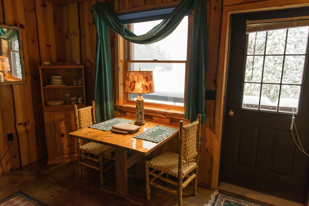 Lake Clear Lodge Exterior foto